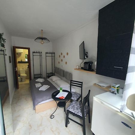 St.Barbara Studio ดรามา ภายนอก รูปภาพ